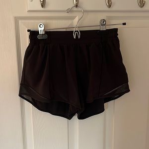 Lululemon hotty hot shorts 4”